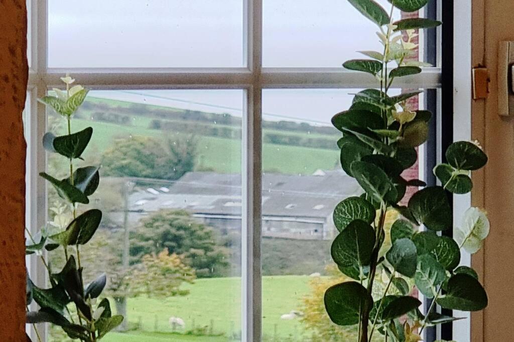 Peaceful Countryside Retreat Near Beach/Lakes Distington Eksteriør bilde